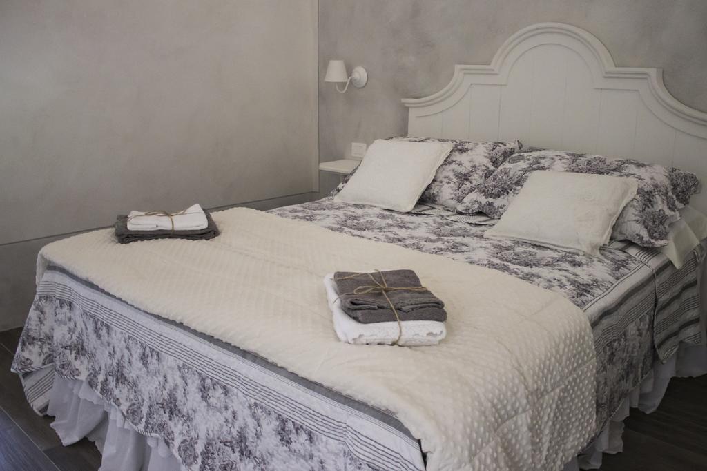 Le Dolcezze Bed & Breakfast Crone Cameră foto